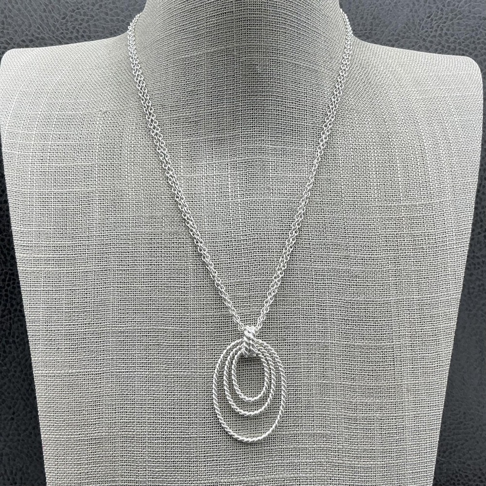Dana Buchman Necklace Triple Oval Pendant Silver Tone Double Chain 18 Inch